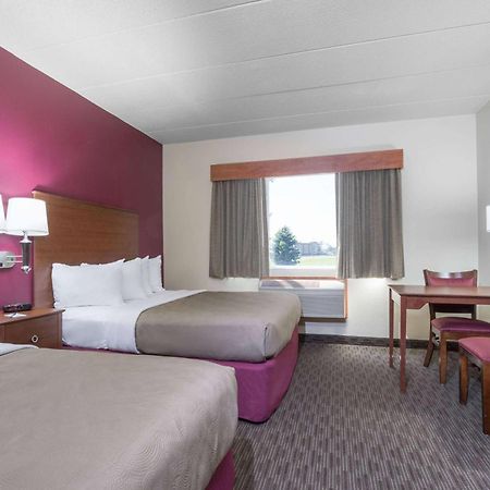 Cobblestone Hotel&Suites - Baldwin Esterno foto