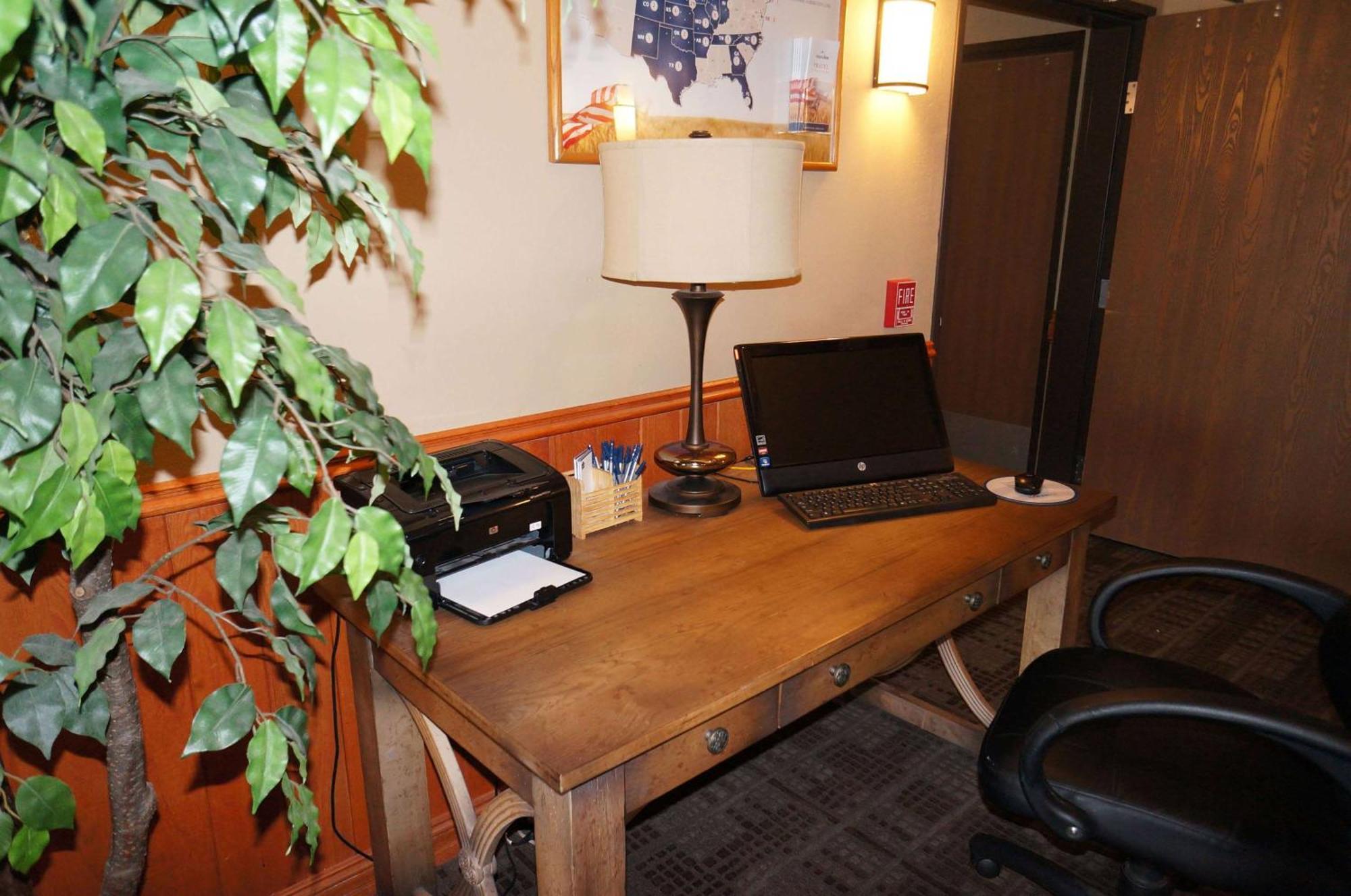 Cobblestone Hotel&Suites - Baldwin Esterno foto