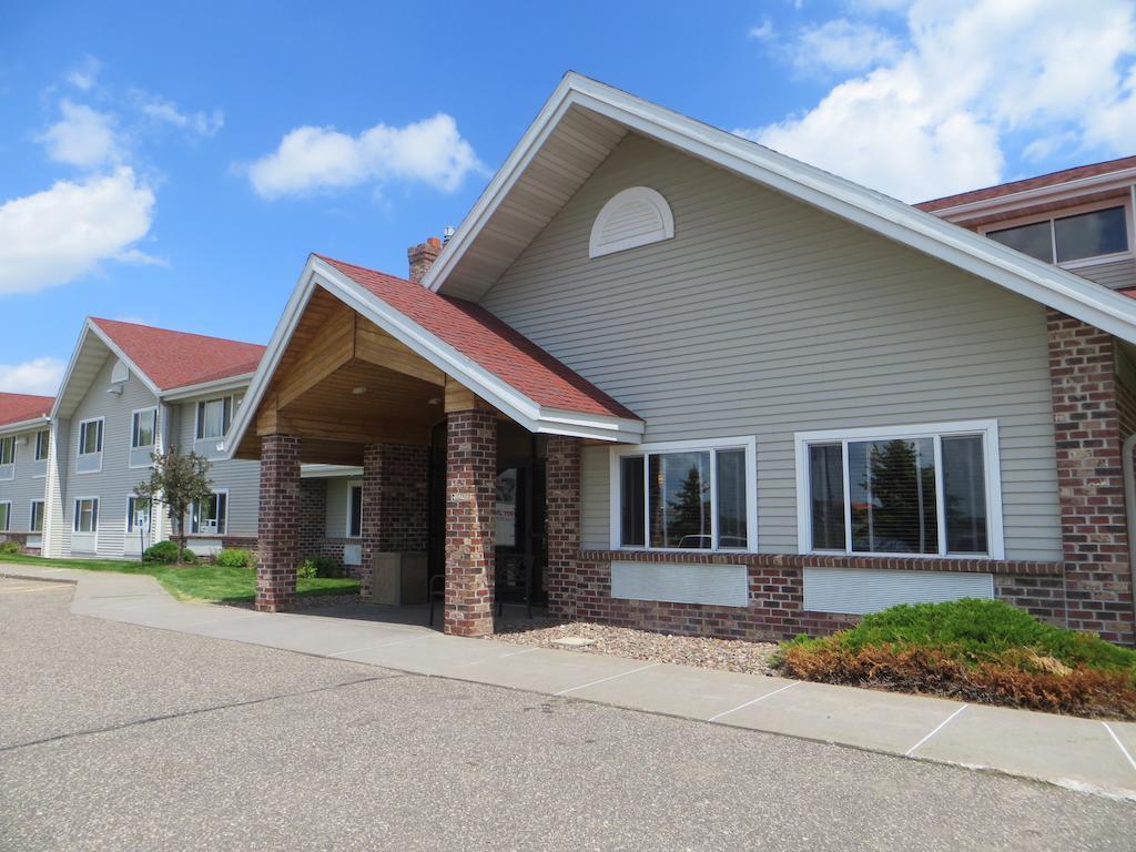 Cobblestone Hotel&Suites - Baldwin Esterno foto