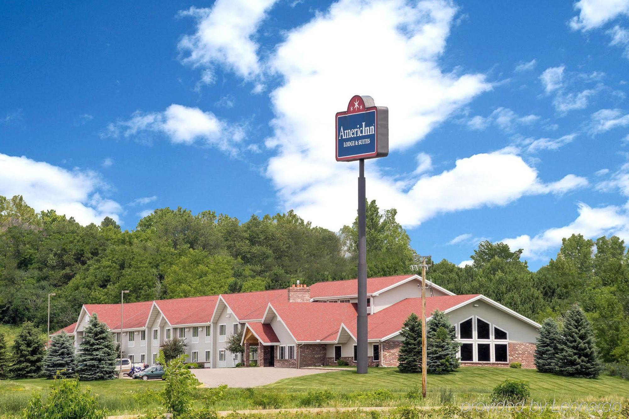 Cobblestone Hotel&Suites - Baldwin Esterno foto
