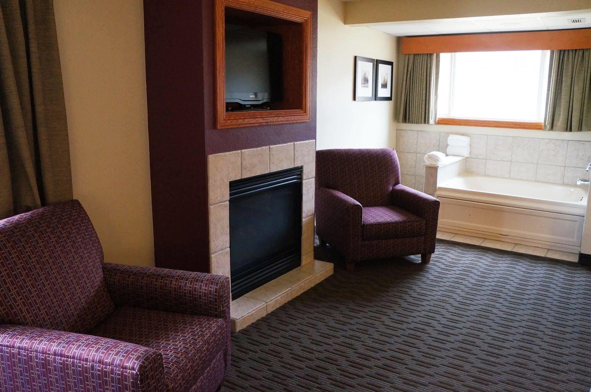 Cobblestone Hotel&Suites - Baldwin Esterno foto