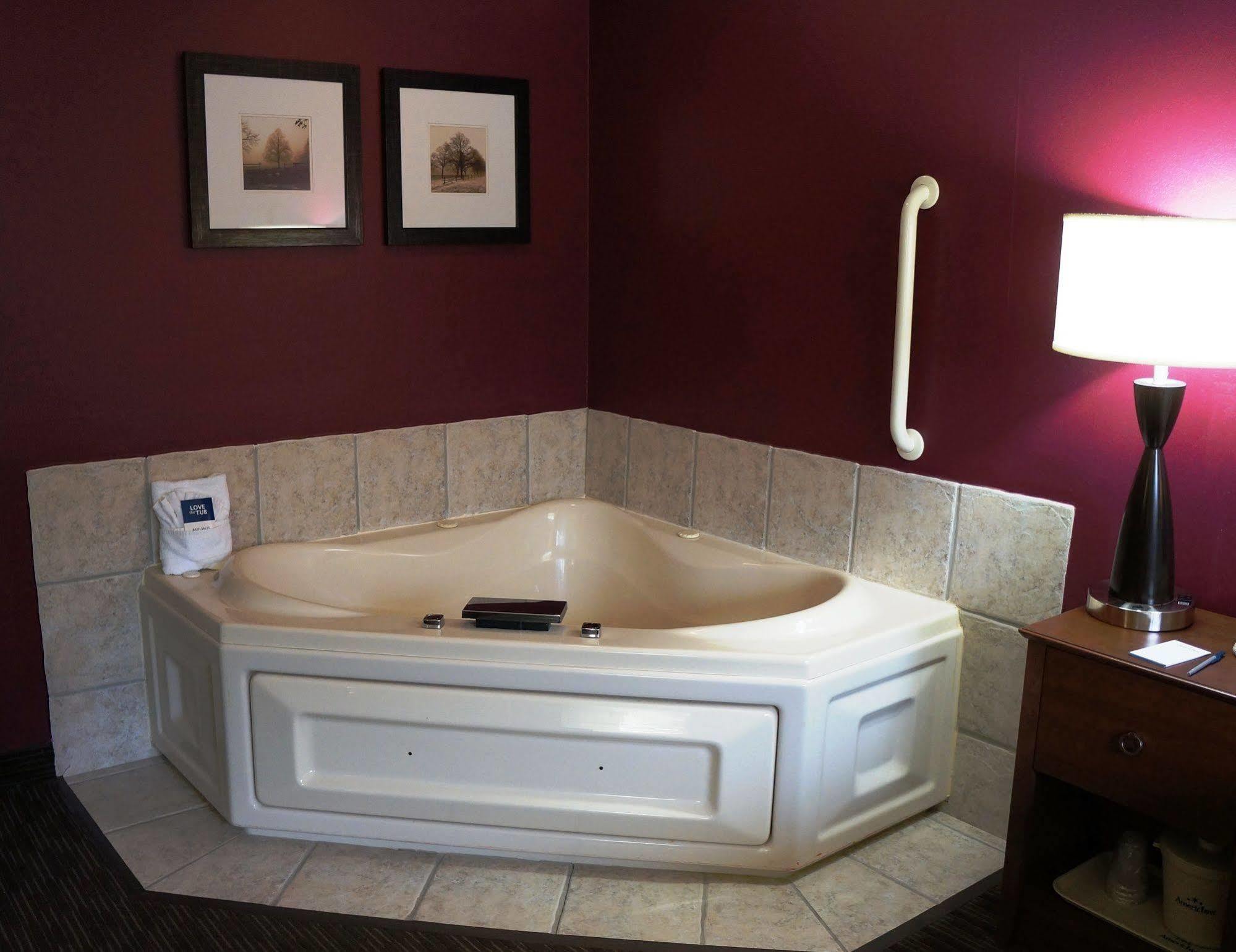 Cobblestone Hotel&Suites - Baldwin Esterno foto